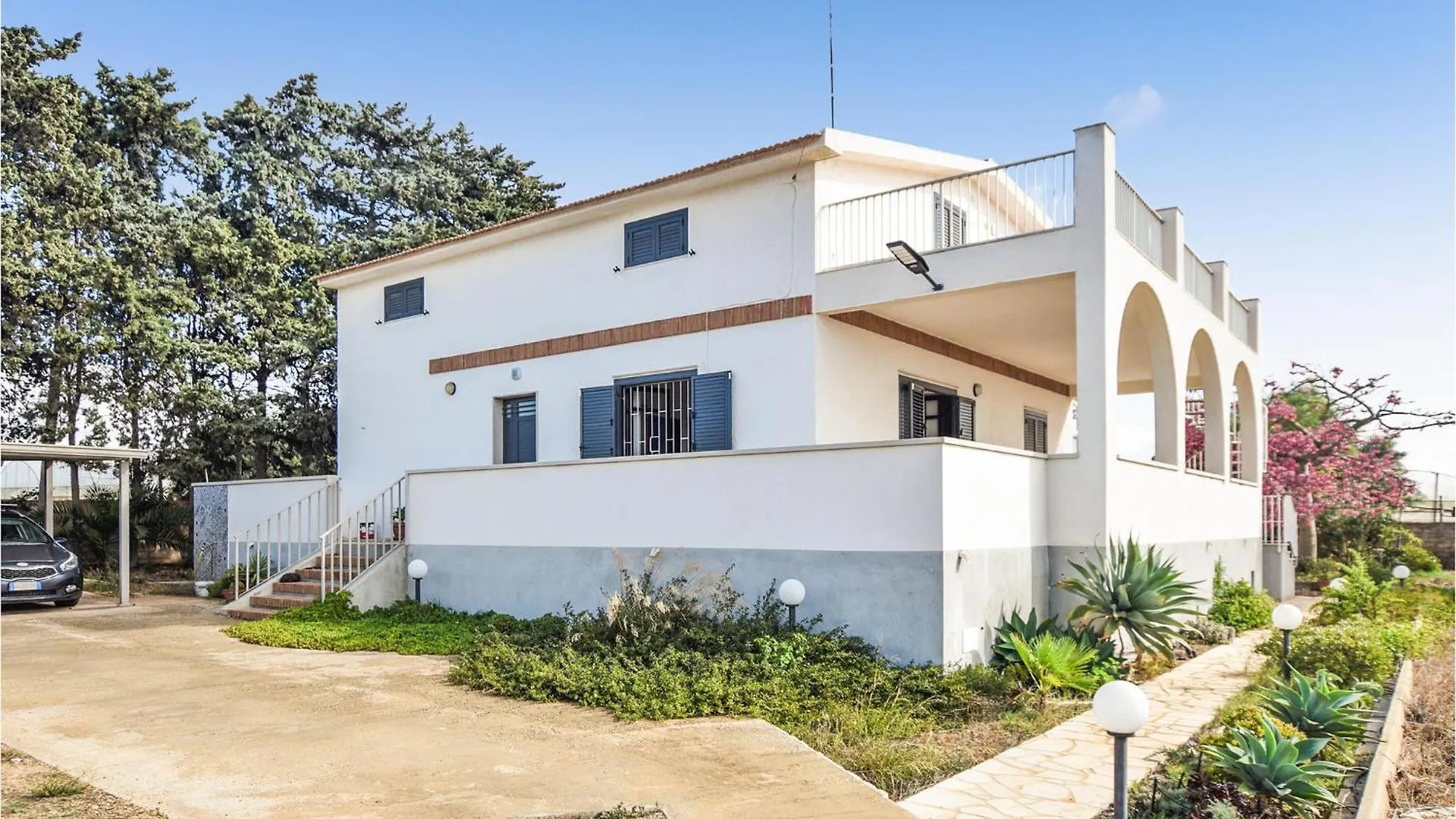 Awesome Home In Santa Croce Camerina location